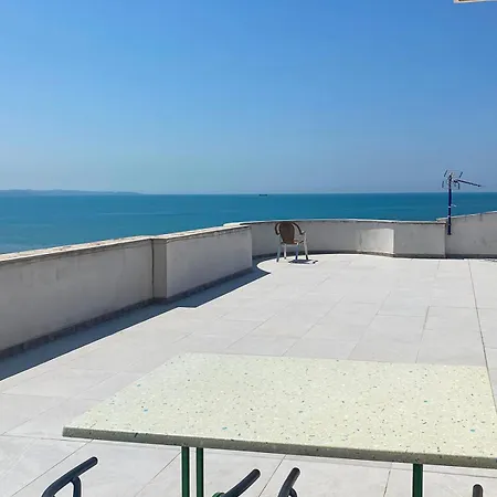 Apartment Redi's Seaside Terrace *