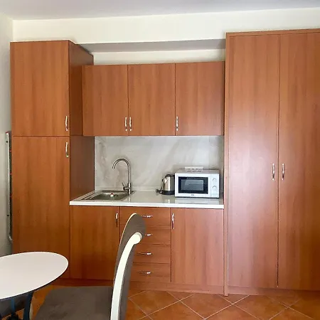 Mona Seaside Terrace * Durrës